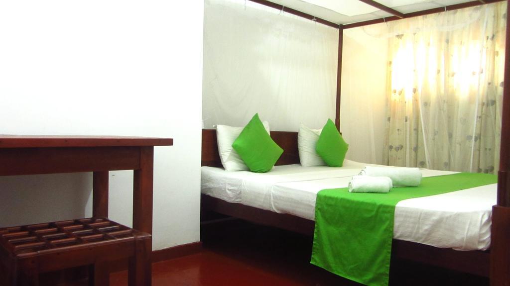 Ocean Voyage Hotel Tangalle Exterior foto